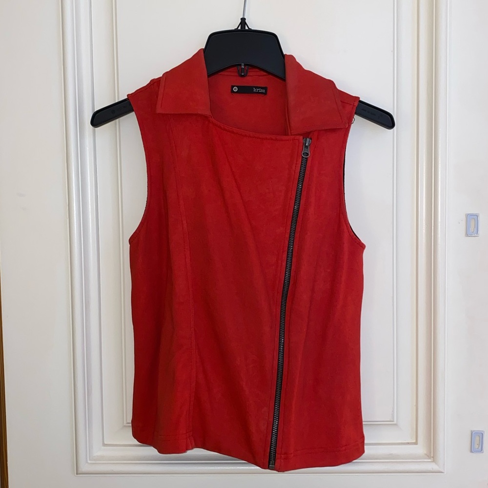 Krisa Faux Suede Vest in Red